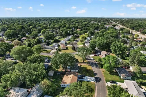 10475 6th Street NE Blaine MN 55434