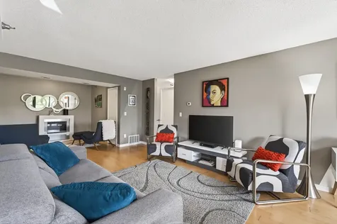 50 Groveland Terrace Minneapolis MN 55403
