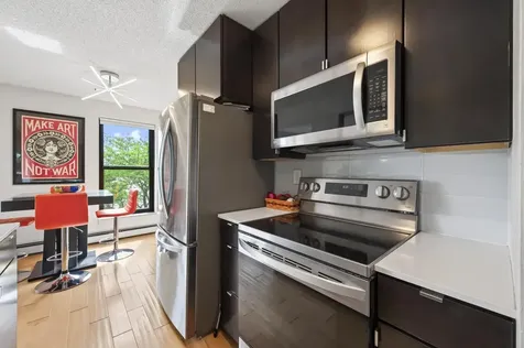 50 Groveland Terrace Minneapolis MN 55403