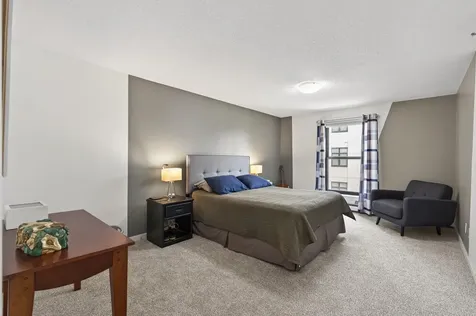 50 Groveland Terrace Minneapolis MN 55403