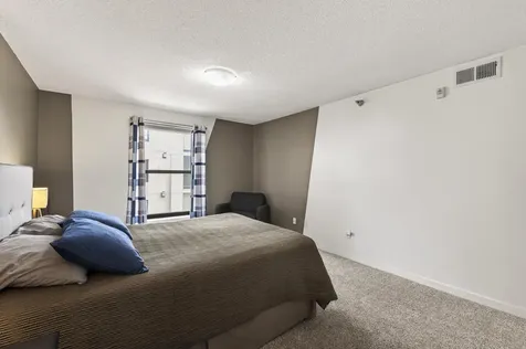 50 Groveland Terrace Minneapolis MN 55403