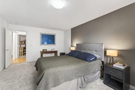 50 Groveland Terrace Minneapolis MN 55403