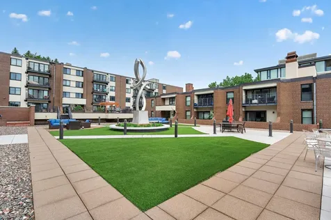 50 Groveland Terrace Minneapolis MN 55403