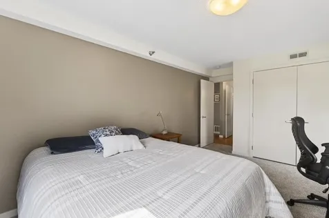 50 Groveland Terrace Minneapolis MN 55403
