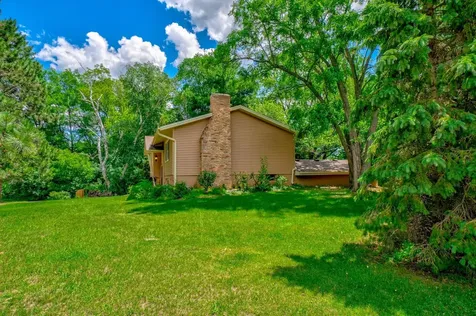 5881 Lexington Avenue N Shoreview MN 55126