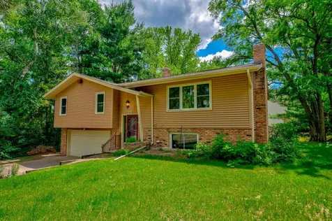5881 Lexington Avenue N Shoreview MN 55126