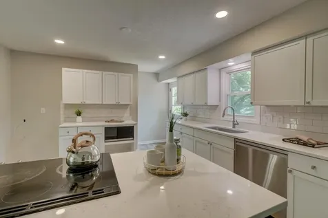5881 Lexington Avenue N Shoreview MN 55126