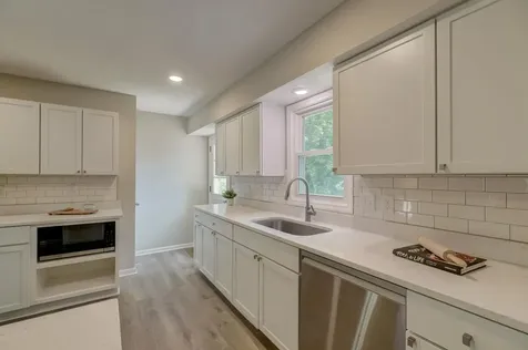 5881 Lexington Avenue N Shoreview MN 55126