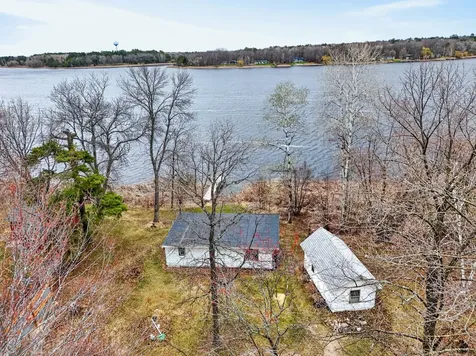 36752 Ingebo Trail Cohasset MN 55721
