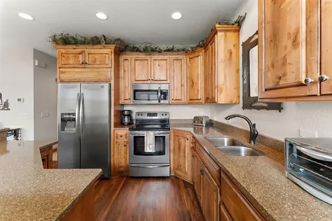 20530 487th Street Mcgregor MN 55760