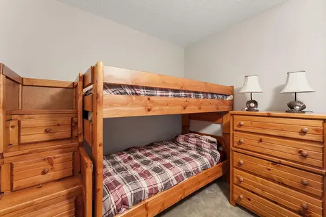 20530 487th Street Mcgregor MN 55760