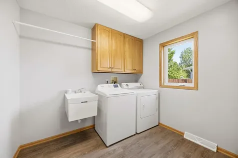 1603 Newton Avenue N Glencoe MN 55336