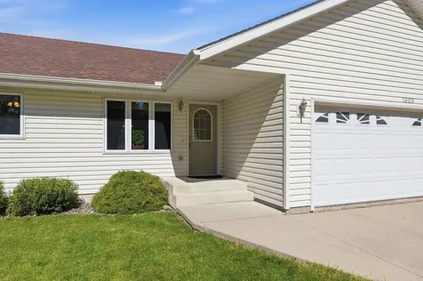 1603 Newton Avenue N Glencoe MN 55336
