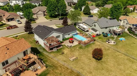 657 S Pointe Court SW Rochester MN 55902