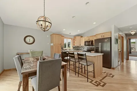 657 S Pointe Court SW Rochester MN 55902