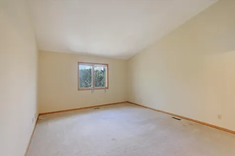 127 Eagle Drive Coleraine MN 55722