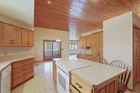127 Eagle Drive Coleraine MN 55722