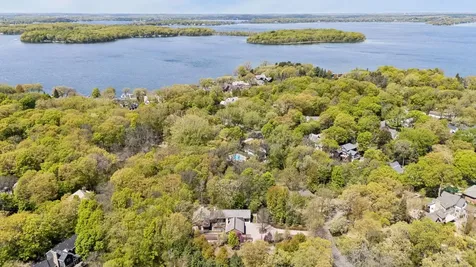 20545 Linden Road Deephaven MN 55331