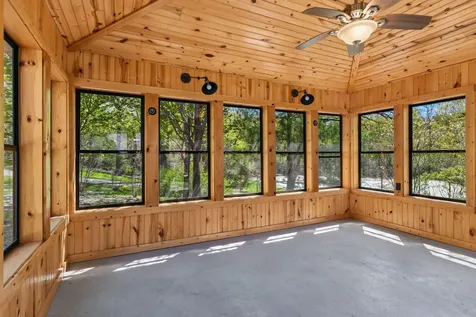 20545 Linden Road Deephaven MN 55331