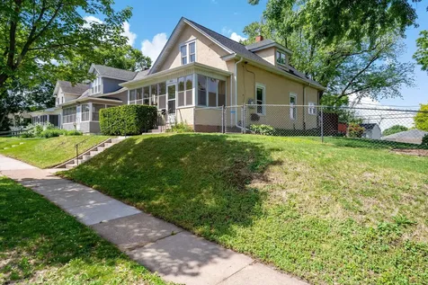 3922 Van Buren Street NE Columbia Heights MN 55421