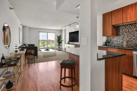 401 S 1st Street Minneapolis MN 55401