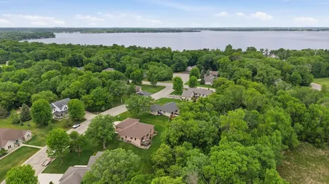 1804 Aspen Drive Detroit Lakes MN 56501