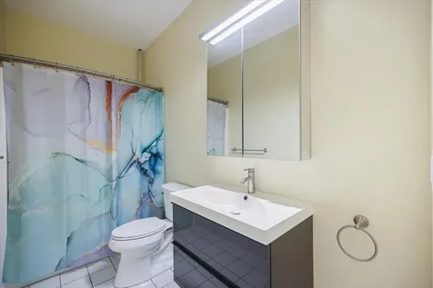 217 Bank Street SE Minneapolis MN 55414