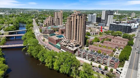 217 Bank Street SE Minneapolis MN 55414