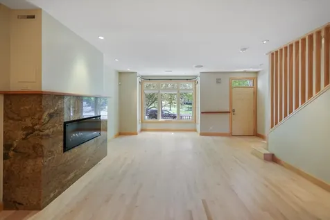 217 Bank Street SE Minneapolis MN 55414