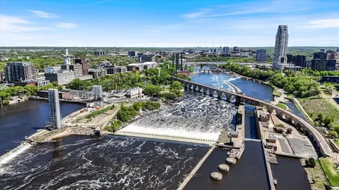 217 Bank Street SE Minneapolis MN 55414