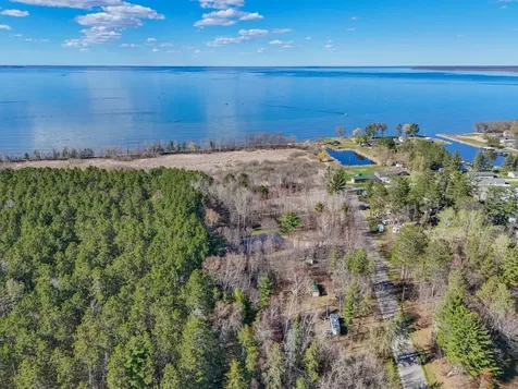 15011 South Winnie Road NE Bena MN 56626