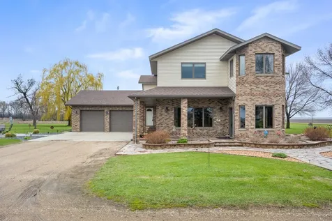 6435 172nd Avenue SE Colfax ND 58018