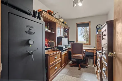 6435 172nd Avenue SE Colfax ND 58018