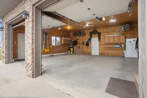 6435 172nd Avenue SE Colfax ND 58018