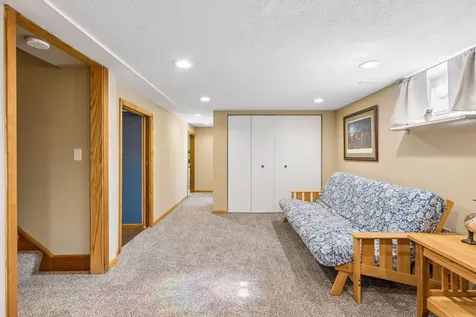 6232 Birchwood Road Woodbury MN 55125
