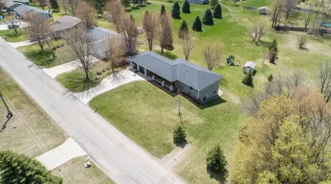 506 E Summit Street Battle Lake MN 56515