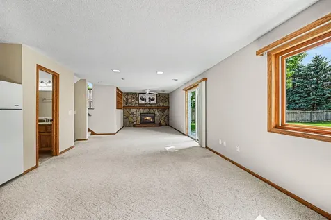 9340 Jarrod Avenue S Cottage Grove MN 55016