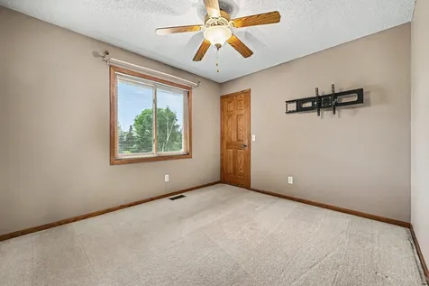 9340 Jarrod Avenue S Cottage Grove MN 55016