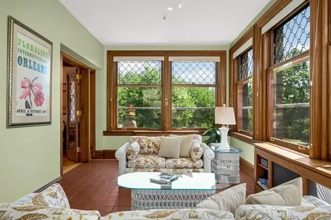 2224 W Lake Of The Isles Parkway Minneapolis MN 55405