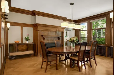 2224 W Lake Of The Isles Parkway Minneapolis MN 55405