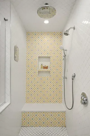 2224 W Lake Of The Isles Parkway Minneapolis MN 55405