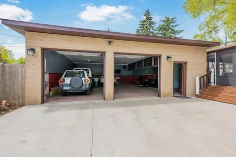 3632 Roosevelt Street NE Saint Anthony MN 55418