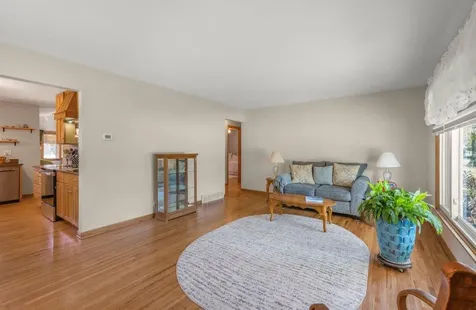 3632 Roosevelt Street NE Saint Anthony MN 55418