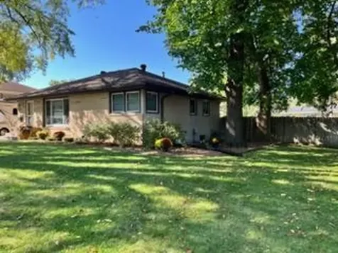 3632 Roosevelt Street NE Saint Anthony MN 55418