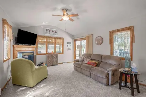3632 Roosevelt Street NE Saint Anthony MN 55418
