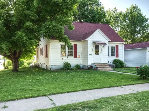 701 Park Avenue Stanley WI 54768