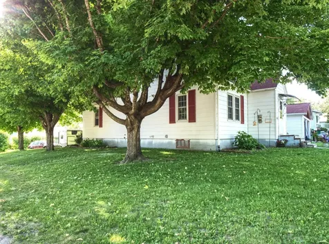 701 Park Avenue Stanley WI 54768