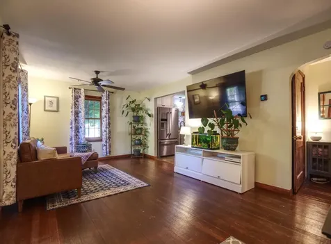 701 Park Avenue Stanley WI 54768