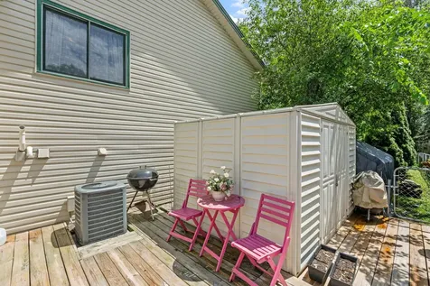 8223 Queen Avenue N Brooklyn Park MN 55444