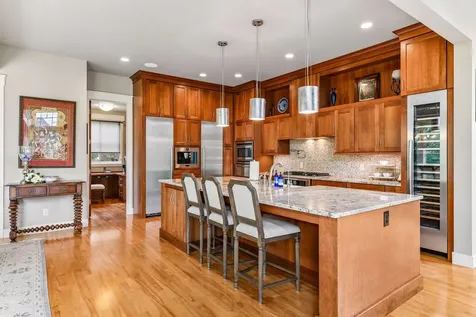 2224 Portico Green Wayzata MN 55391